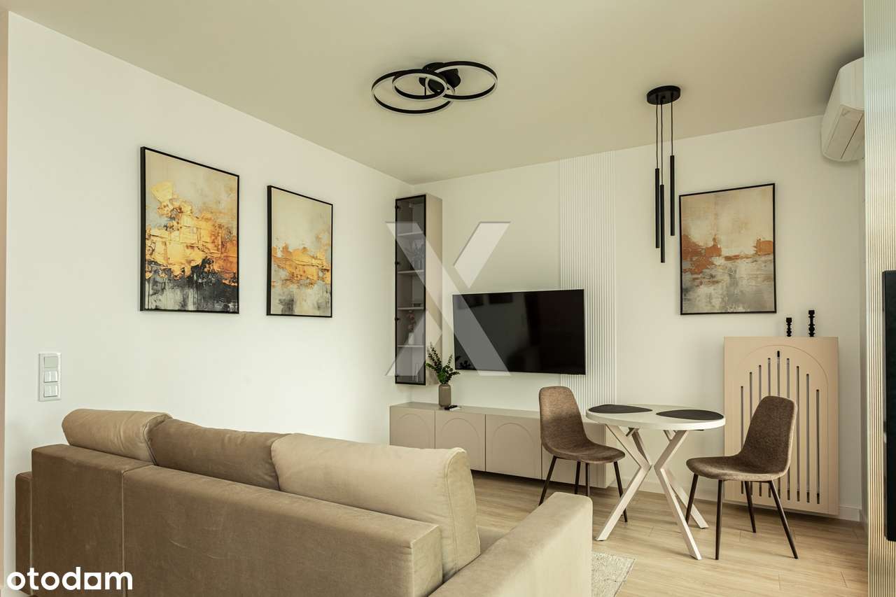 Przytulne studio z oddzielną sypialnią przy Rondzie Daszyńskiego