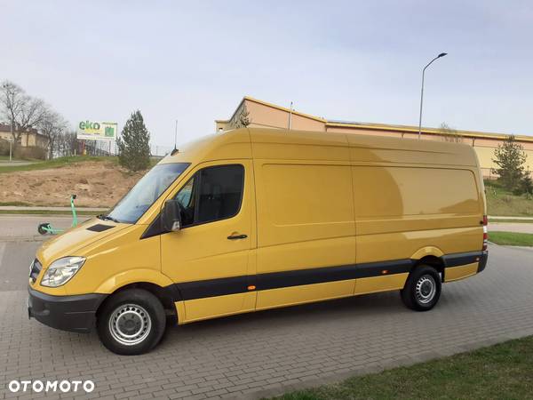 Mercedes-Benz Sprinter - 10