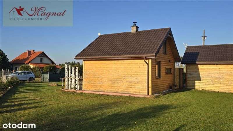 Atrakcyjny dom drewniany całoroczny na dużej dział-4