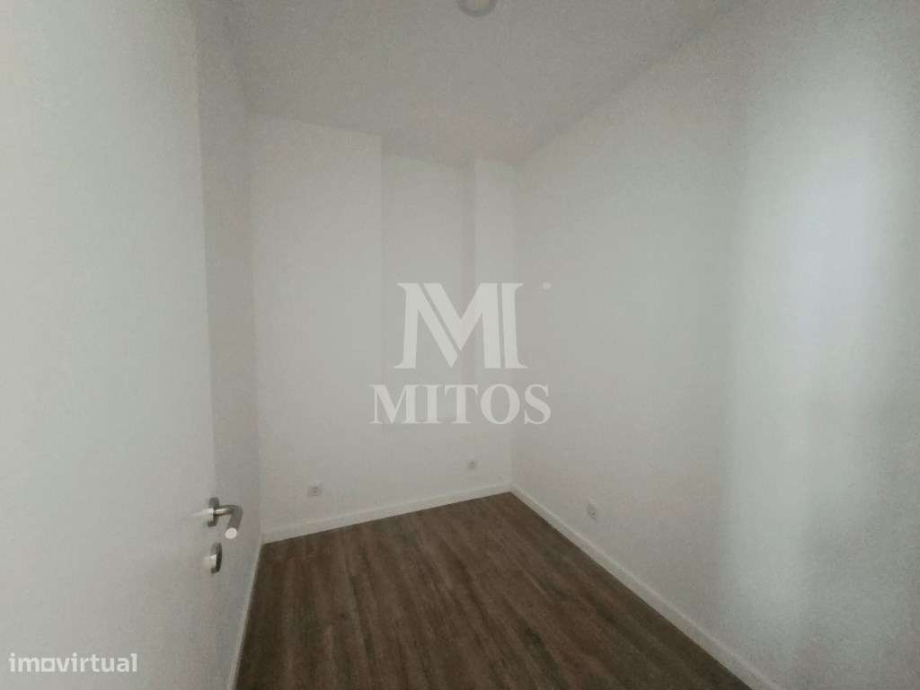 Apartamento T1+1 para venda no centro da cidade-7