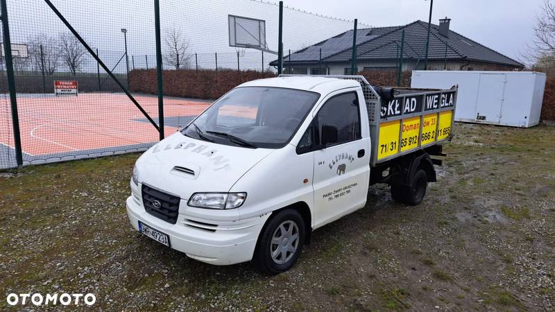 Hyundai h1 - 2