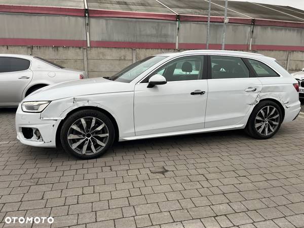 Audi A4 35 TFSI mHEV S tronic - 2