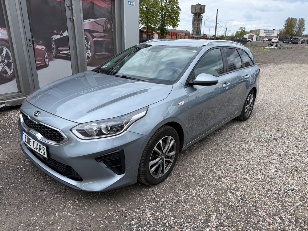 Kia Ceed III (2018-) 1.4 T-GDI L Business Line Plus 2019
