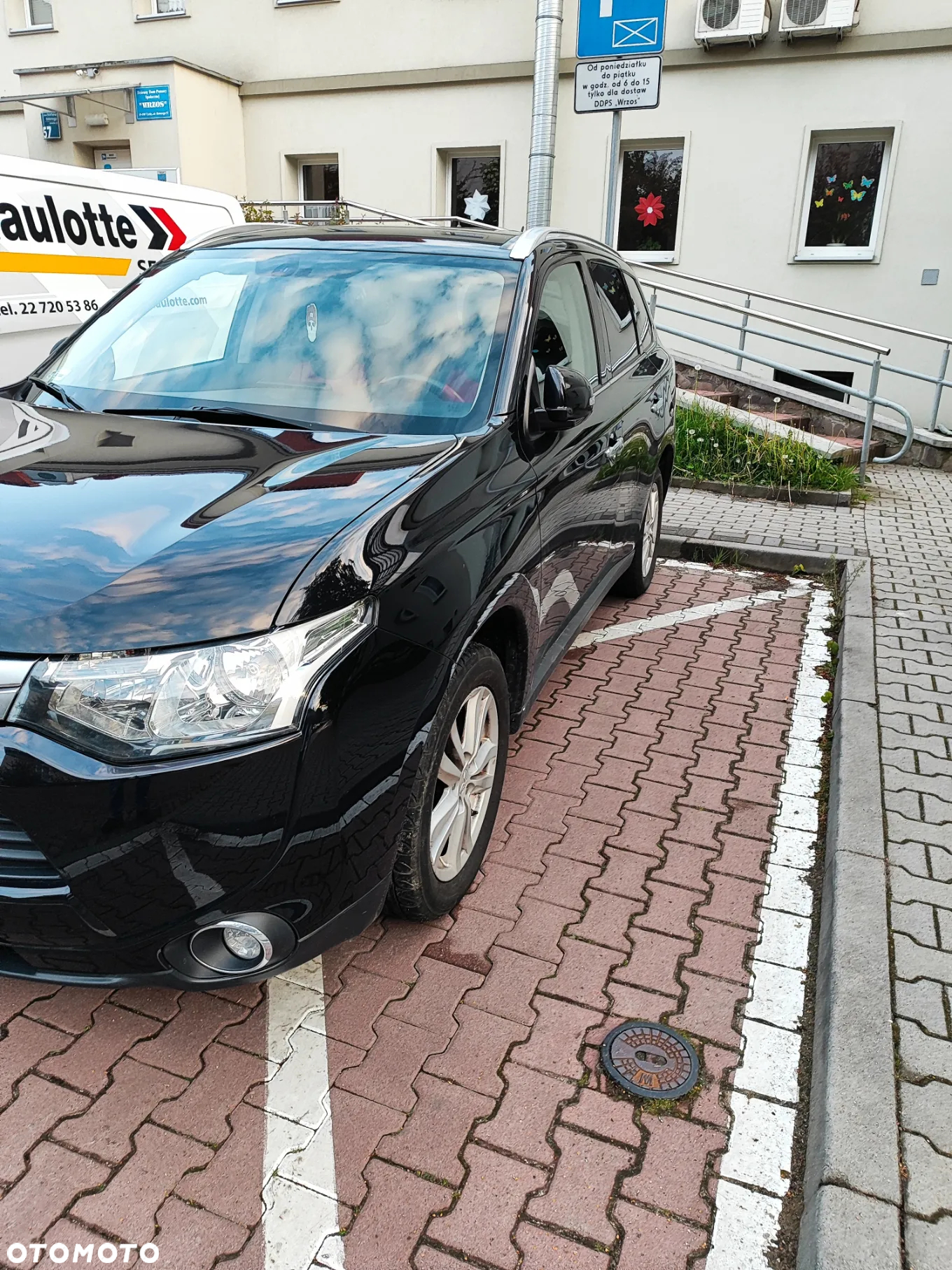 Mitsubishi Outlander 2.0 Intense + 2WD - 2