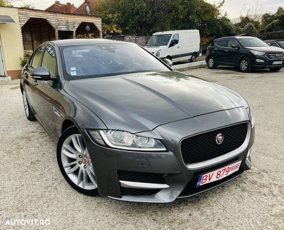 Jaguar XF 20d Aut. R-Sport - 11