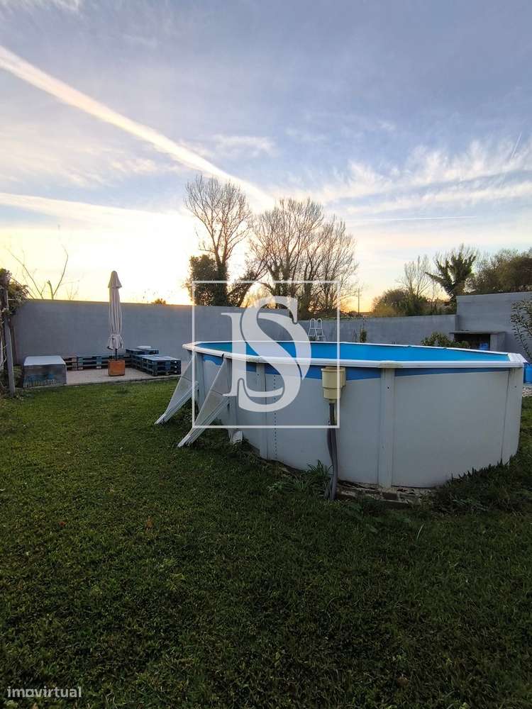 Moradia Isolada T3 em Vilar de Andorinho-12