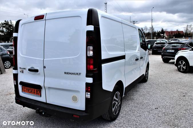 Renault TRAFIC - 6