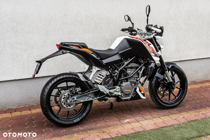 KTM Duke - 4