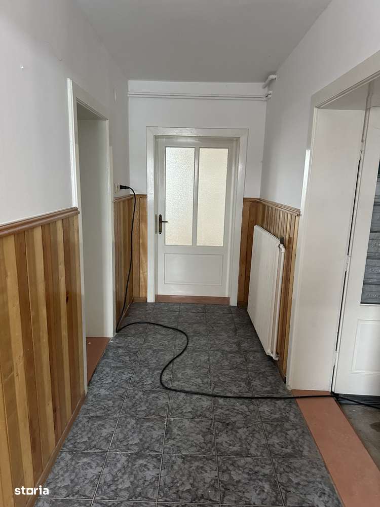 Casa de vanzare ,Solovastru-4