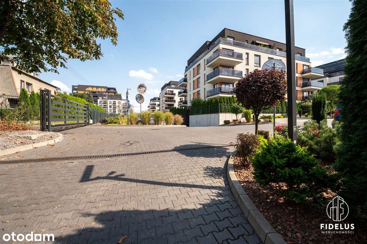 OBŁĘDNE M2 W PARKU MONIUSZKI-17