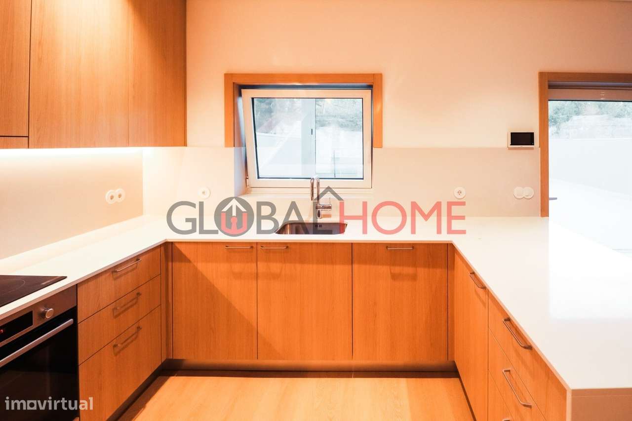 Apartamento T2 Renovado com Terraço em Fânzeres-9