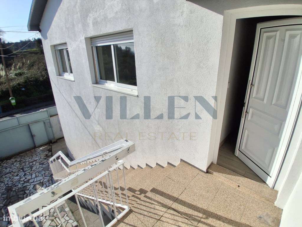 Andar Moradia T3 Renovado com Garagem e 3 Frentes em São Cosme - Go...-5