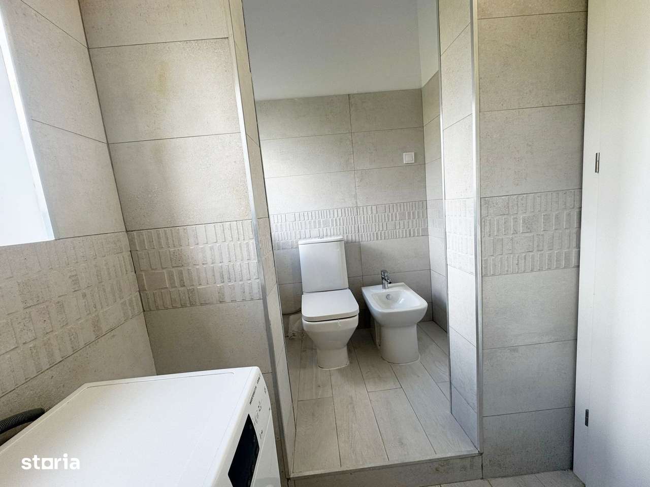 0% comision 2 camere decomandate, orientare Sud, langa Hilton, Central-19