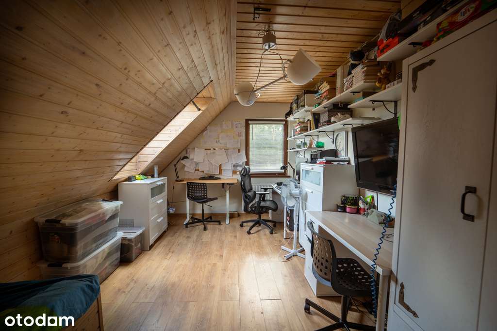 Całoroczny drewniany dom z ogrodem jacuzzi i sauną-8