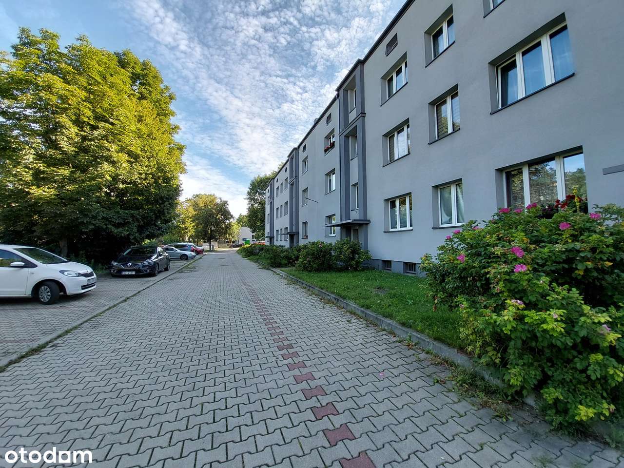 Jabłoniowa k. SCC M2 24m niski blok parking-13