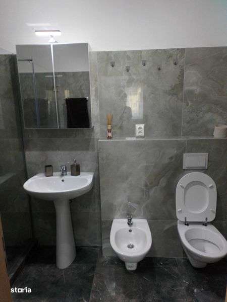 Inchiriez apart. 3 cam. bloc nou - Imagine principală: 4/7