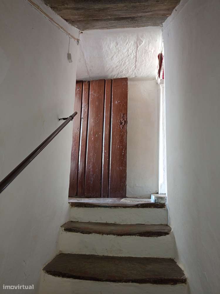 Casa antiga em Mourão recuperada-9