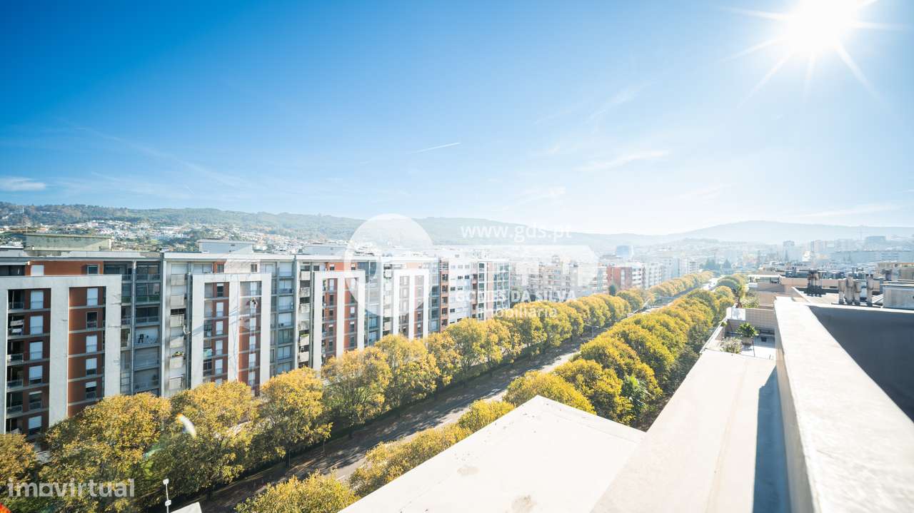 Apartamento T3 com Garagem – Rua José António Cruz, Braga (S. Vítor)-15