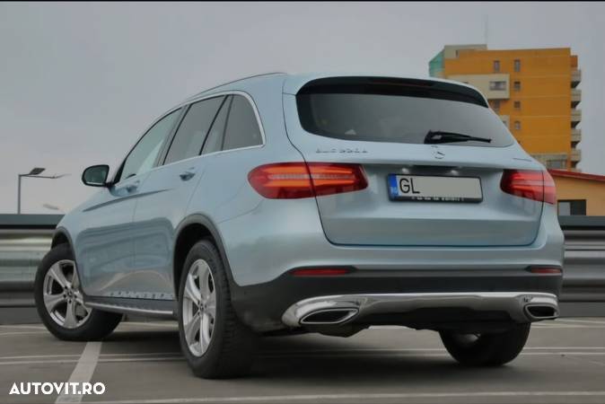 Mercedes-Benz GLC 220 d 4Matic 9G-TRONIC - 4