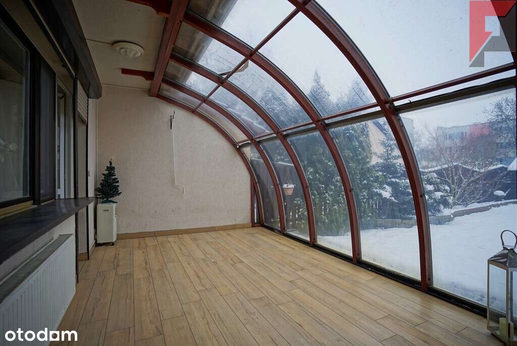 Piętrowy dom w  zabudowie szeregowej-7