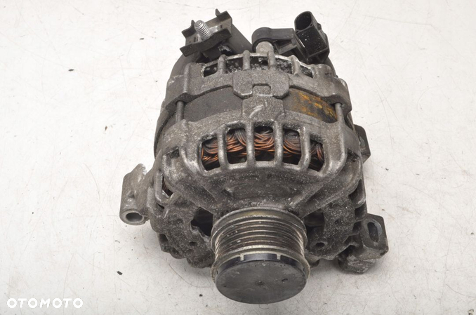 VOLVO V40 II 2.0 D3 150KM ALTERNATOR 13-15 - 2