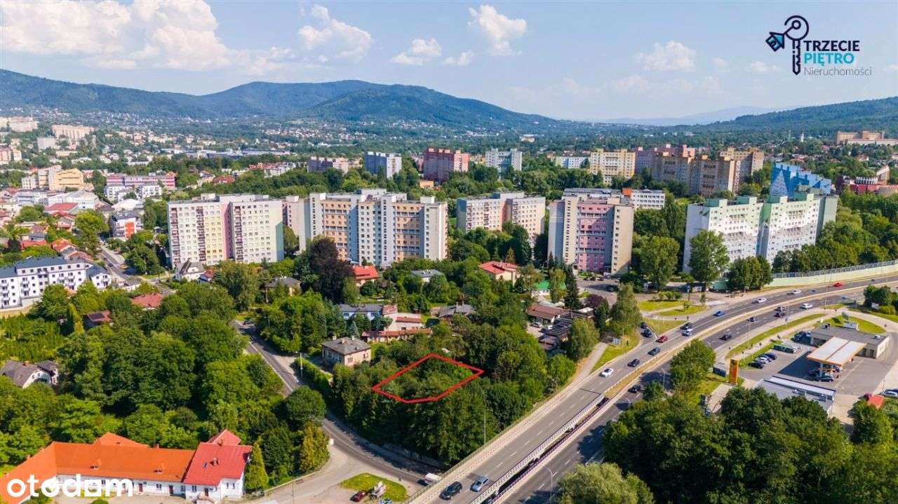 8ar|prostokąt|ul. Kolista|media