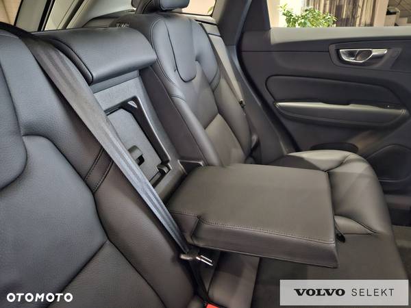 Volvo XC 60 - 36