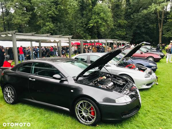 Alfa Romeo GT 3.2 24V Distinctive - 14