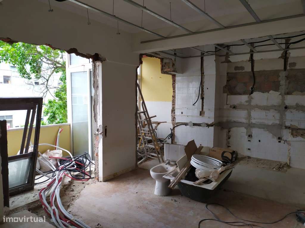 T3 totalmente remodelado e a estrear em Benfica-13