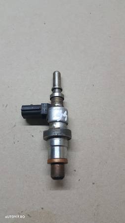 Injector Renault Laguna 3 cod H8200769153 - 1