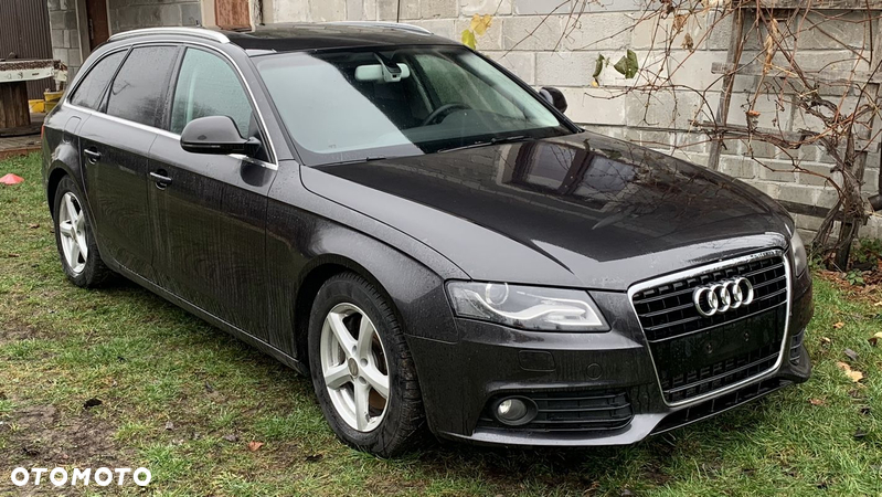 Audi A4 Avant 3.0 TDI DPF quattro tiptronic Ambiente - 6