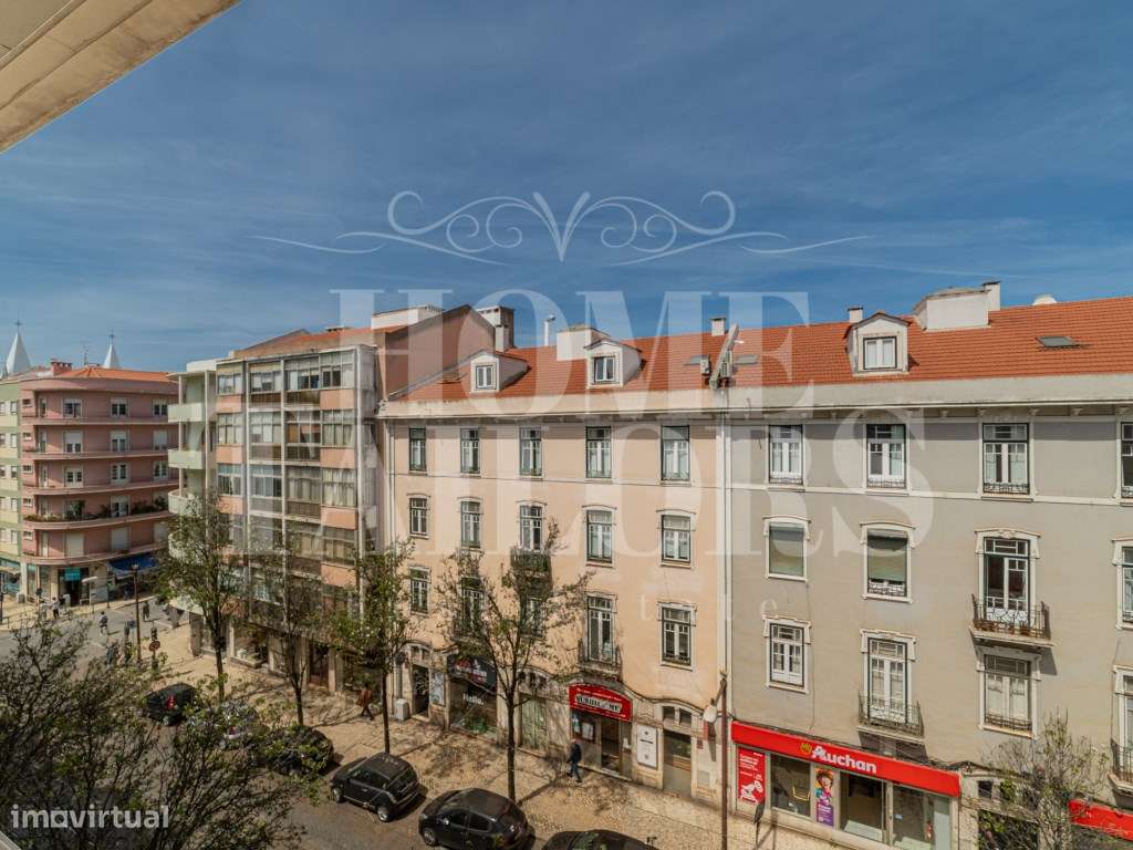 T2 em Campo de Ourique com BOX para 2 viaturas-16