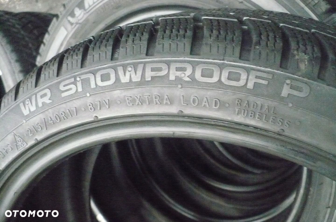 2x NOKIAN WR Snowproof P 215/40R17 6,8mm 7,4mm 2020 - 4