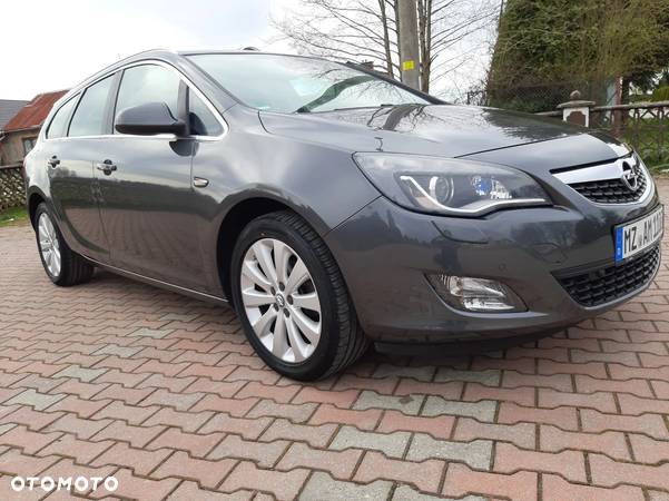 Opel Astra 1.4 Turbo Edition - 4