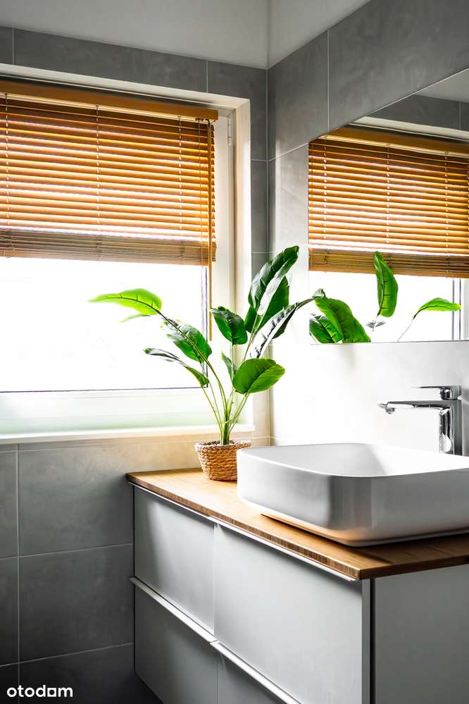 Nowoczesny dom w idealnej lokalizacji!-8