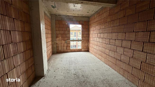 Apartamente 1 si 2 camere, zona centrala-11