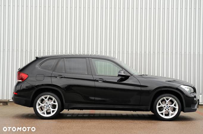 BMW X1 sDrive20d EfficientDynamics - 4