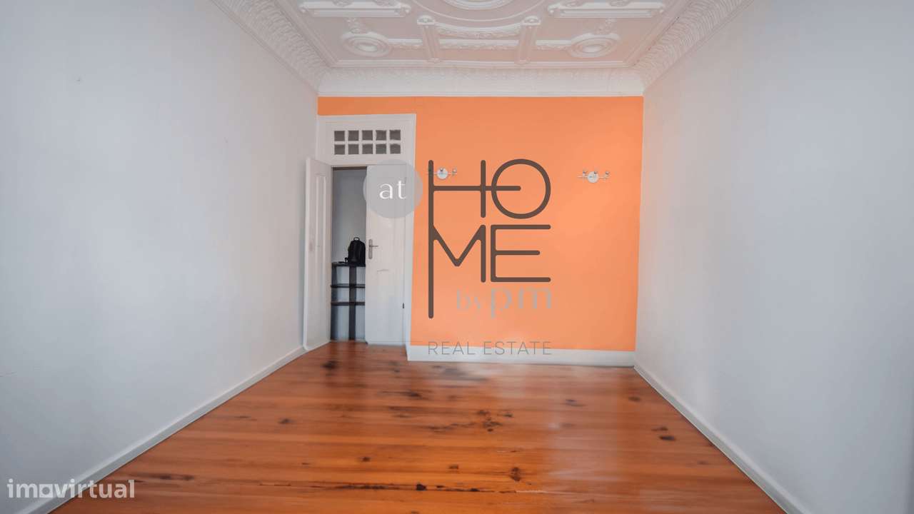 Av. Luís Bívar | T3 + 1 de charme em Lisboa-1