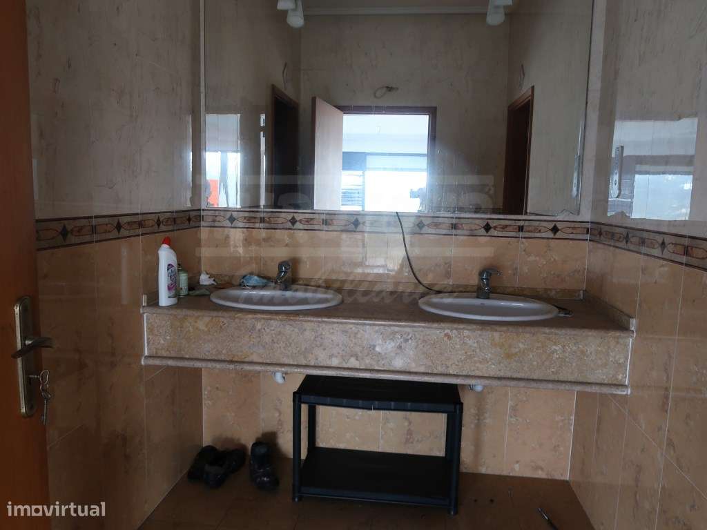 Armazém na Vila Amélia, Quinta do Anjo-37