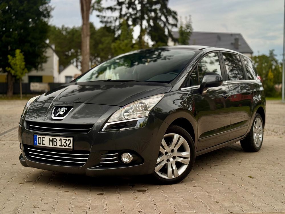 Peugeot 5008 I (2009-2017) HDI FAP 115 Family 2013