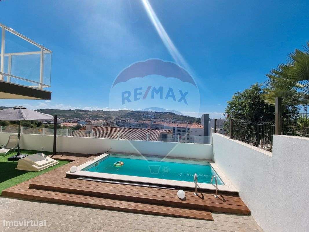 Moradia T4 para venda - Grande imagem: 3/25