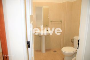 Apartamento T3 para Arrendar Av. Afonso Costa, Lisboa - Grande imagem: 5/42