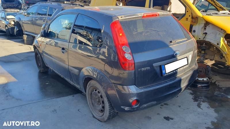 Cutie De Viteze 5 + 1 Ford Fiesta 2006 Diesel  Manuala 90 - 2