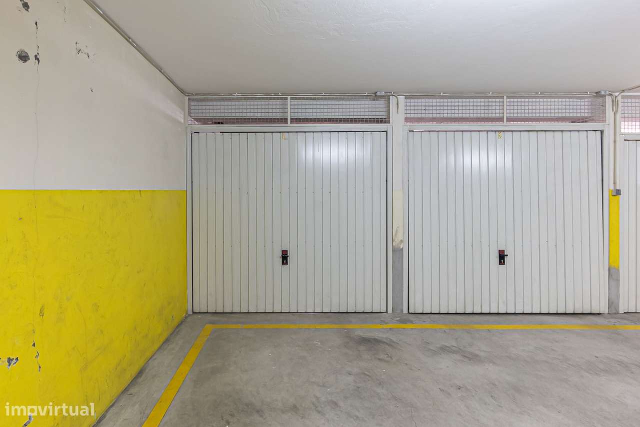 T3 renovado em Vilar de Andorinho-15