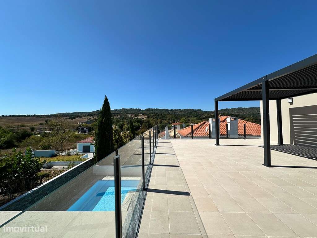 Moradia nova T4 isolada a venda, Serra da Arrabida a 5 minutos da V... - Grande imagem: 2/56