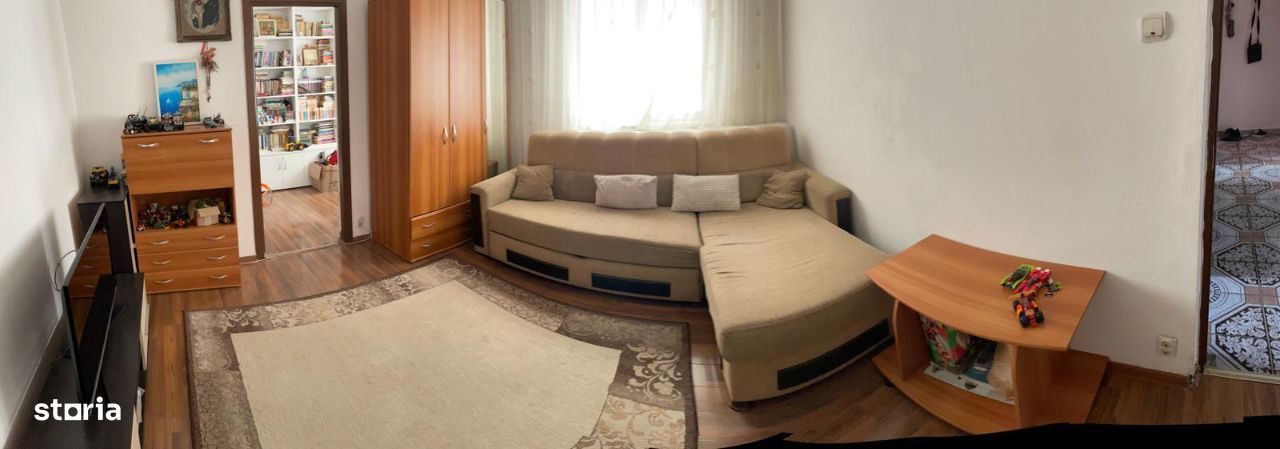 Apartament 3 camere zona Cedonia