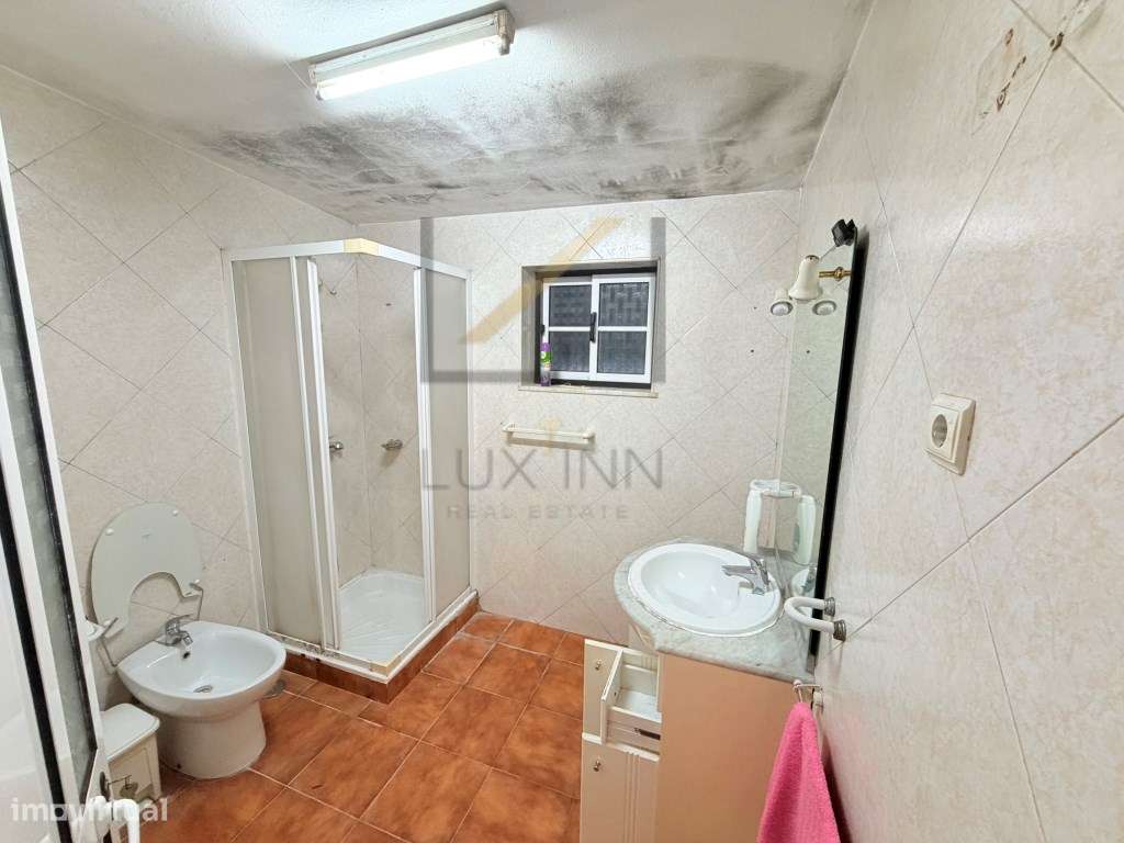 Moradia térrea T5, com terreno de cerca de 5730 m2, Santiago do Esc...-33