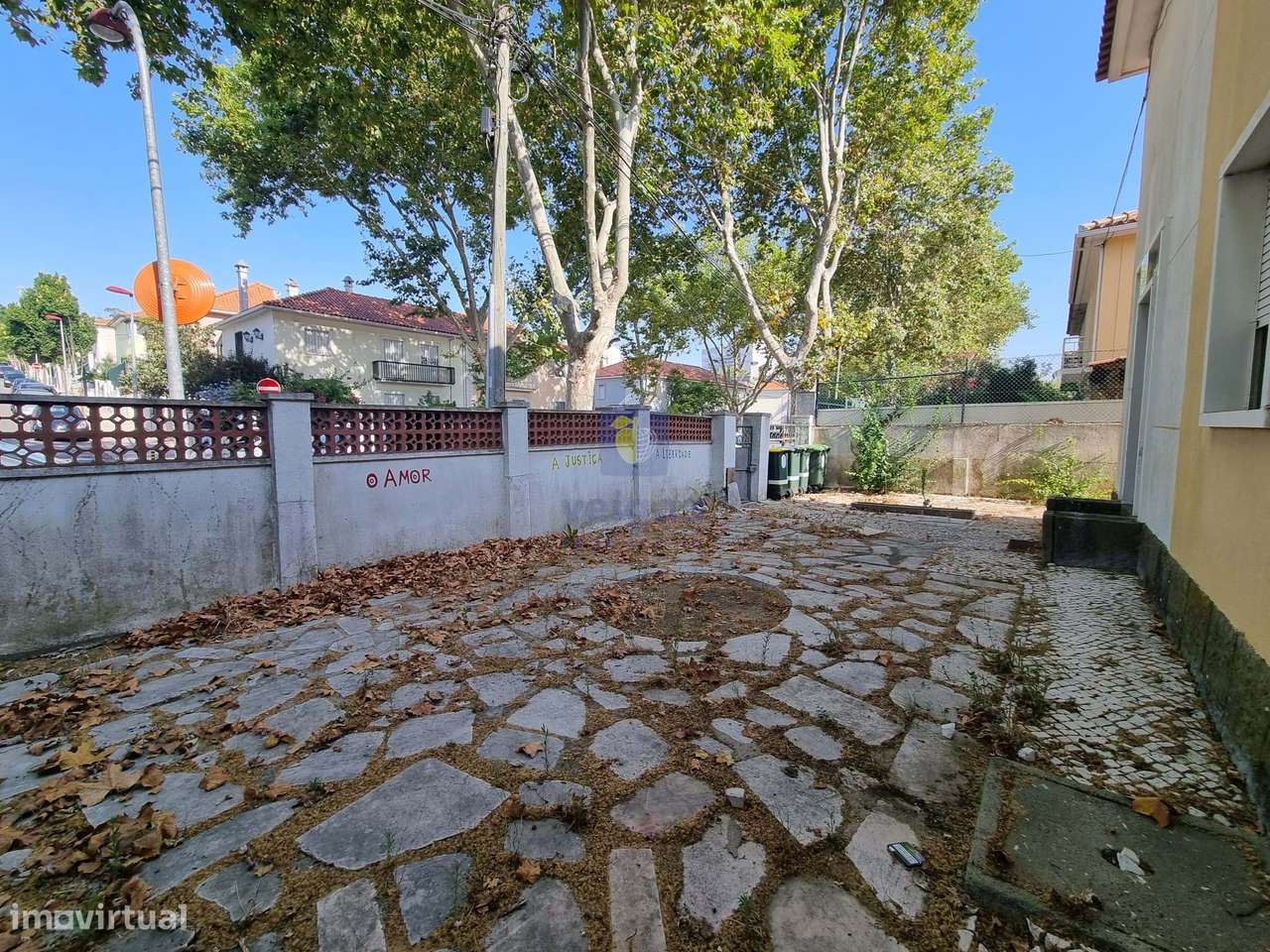 Moradia T6 em Benfica - Grande imagem: 3/60