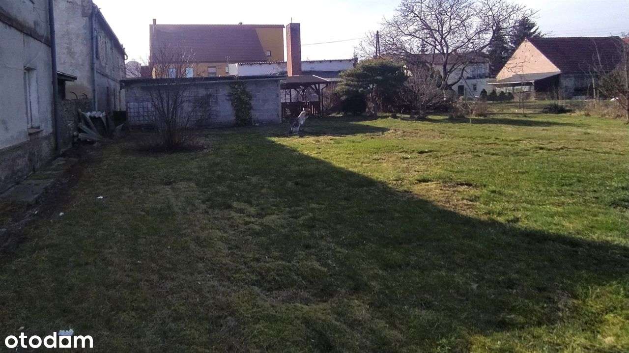 Okazja Budynek mieszkalno-użytkowy duża działka.-7