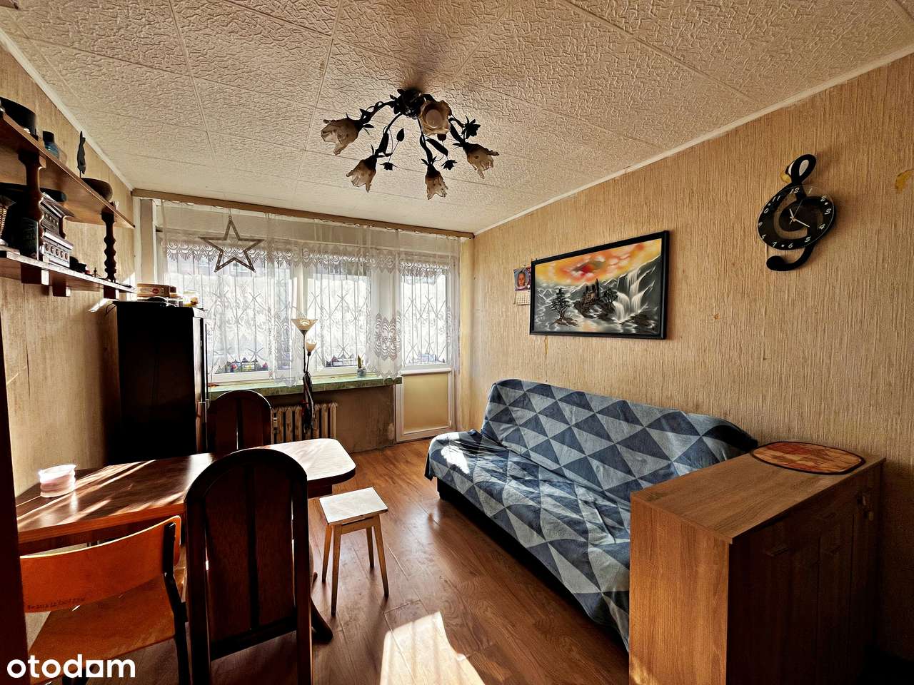 2 pokojowe mieszkanie z balkonem na parterze z parkingiem za szlabanem-5